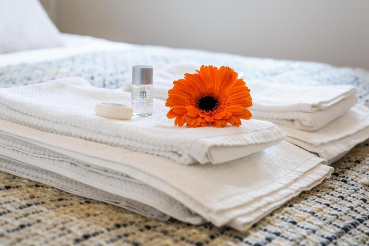 Guestready - Lovely Times In Lisbon Bagian luar foto