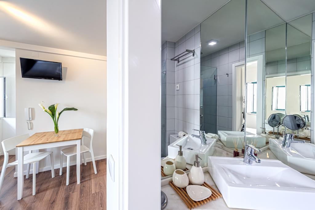 Guestready - Lovely Times In Lisbon Bagian luar foto